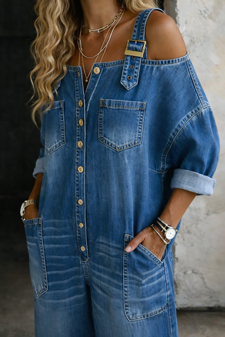 Sophia™ – La combinaison denim épaules dénudées, confortable du matin au soir