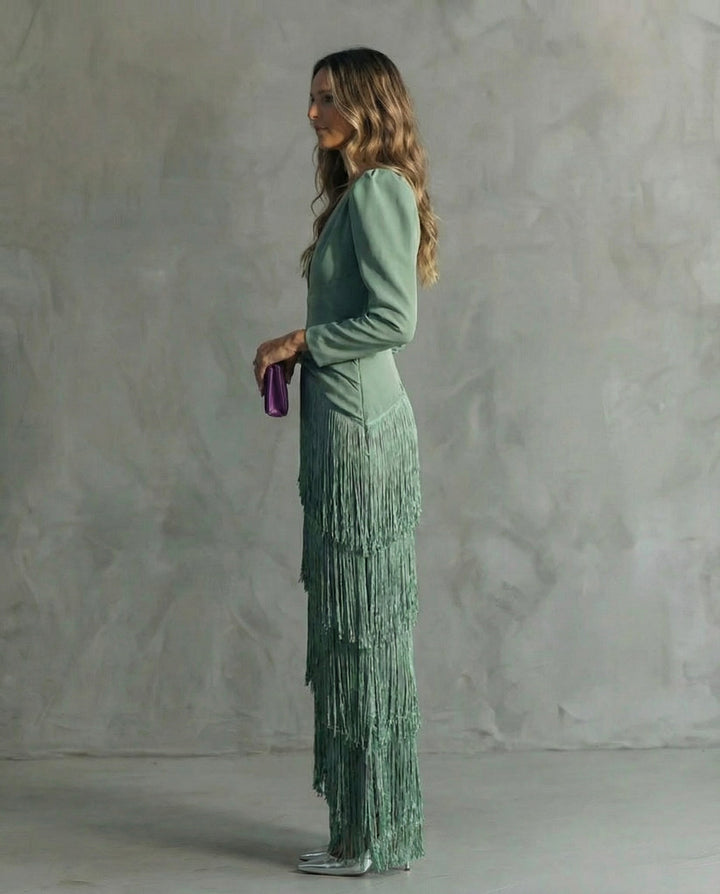 Clara | Robe midi élégante à manches frangées