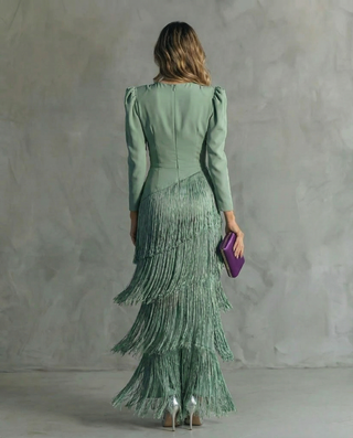 Clara | Robe midi élégante à manches frangées